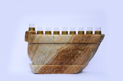 חנוכיה מאבן אוניקס