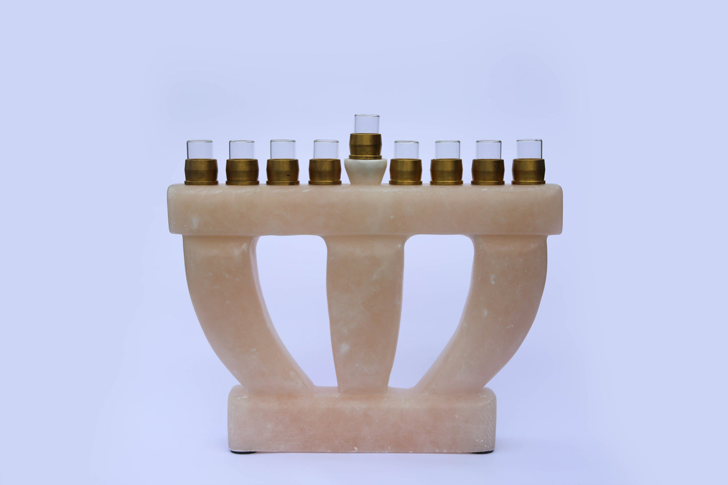 חנוכיה מאבן אלבסטר לבן