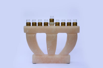 חנוכיה מאבן אלבסטר לבן