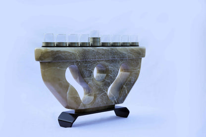 חנוכיה מאבן אלבסטר אפור